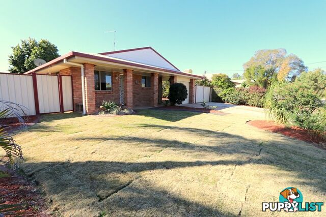 9 Cowan Cr EMERALD QLD 4720