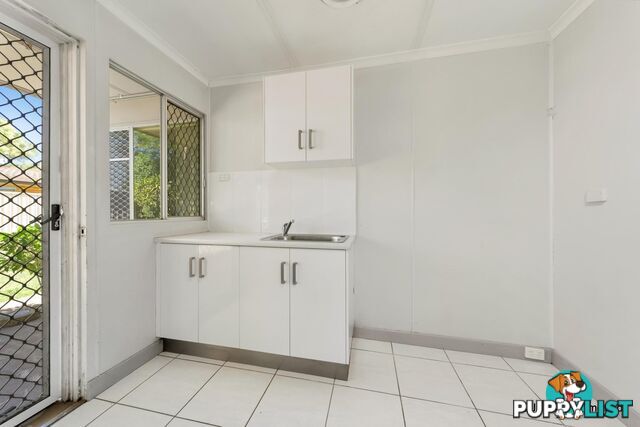 19 Sapphire Avenue EMERALD QLD 4720