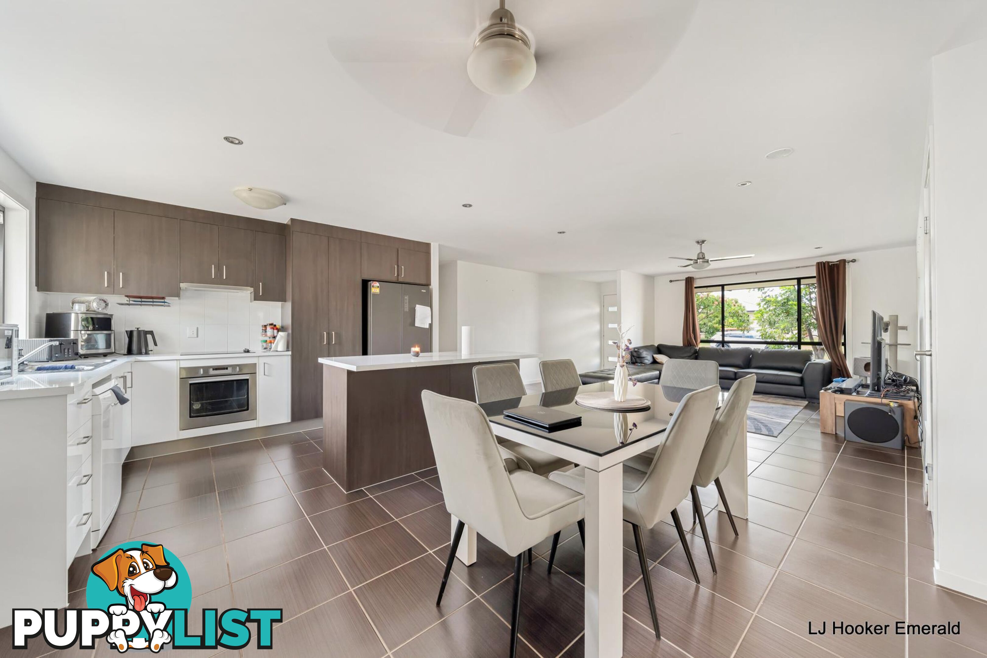 1/3 Duroux Street EMERALD QLD 4720