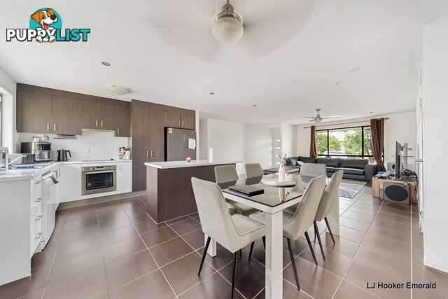 1/3 Duroux Street EMERALD QLD 4720