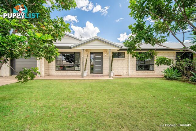 1/3 Duroux Street EMERALD QLD 4720