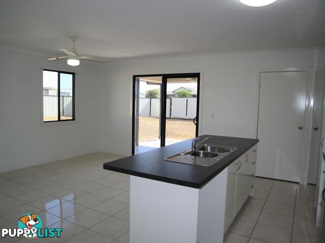 69 Mayfair Drive EMERALD QLD 4720