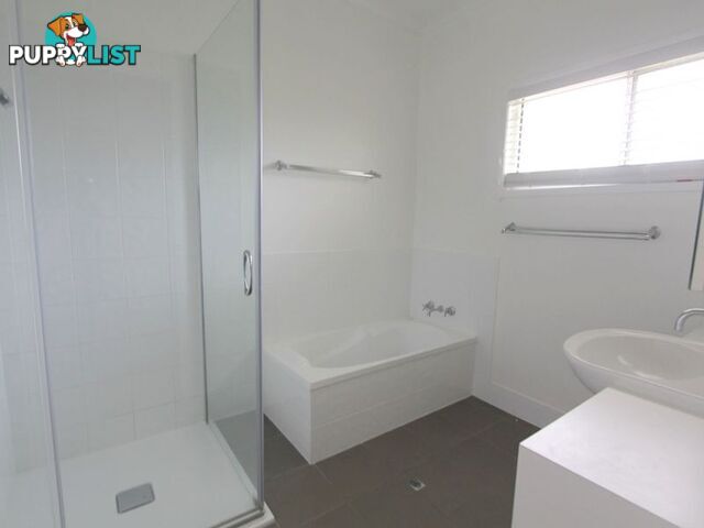 1 Eric Court EMERALD QLD 4720