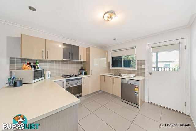 4/15-17 Roberts Street EMERALD QLD 4720