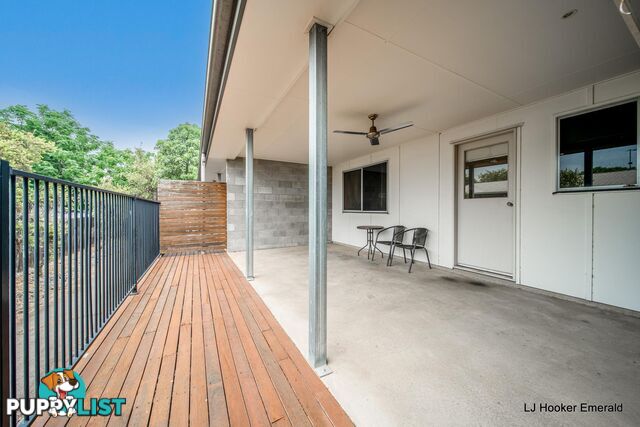 4/15-17 Roberts Street EMERALD QLD 4720