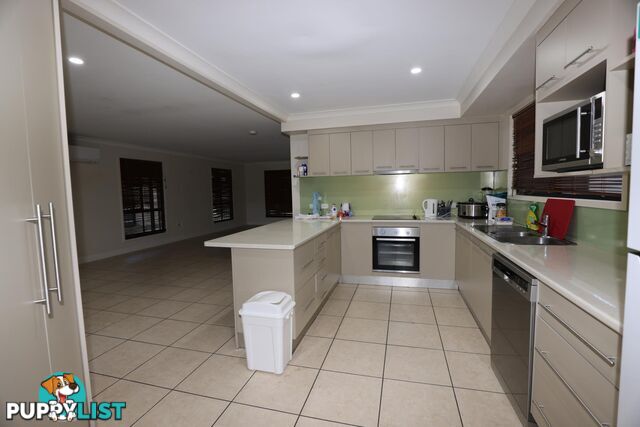 5/68 Moody Street EMERALD QLD 4720
