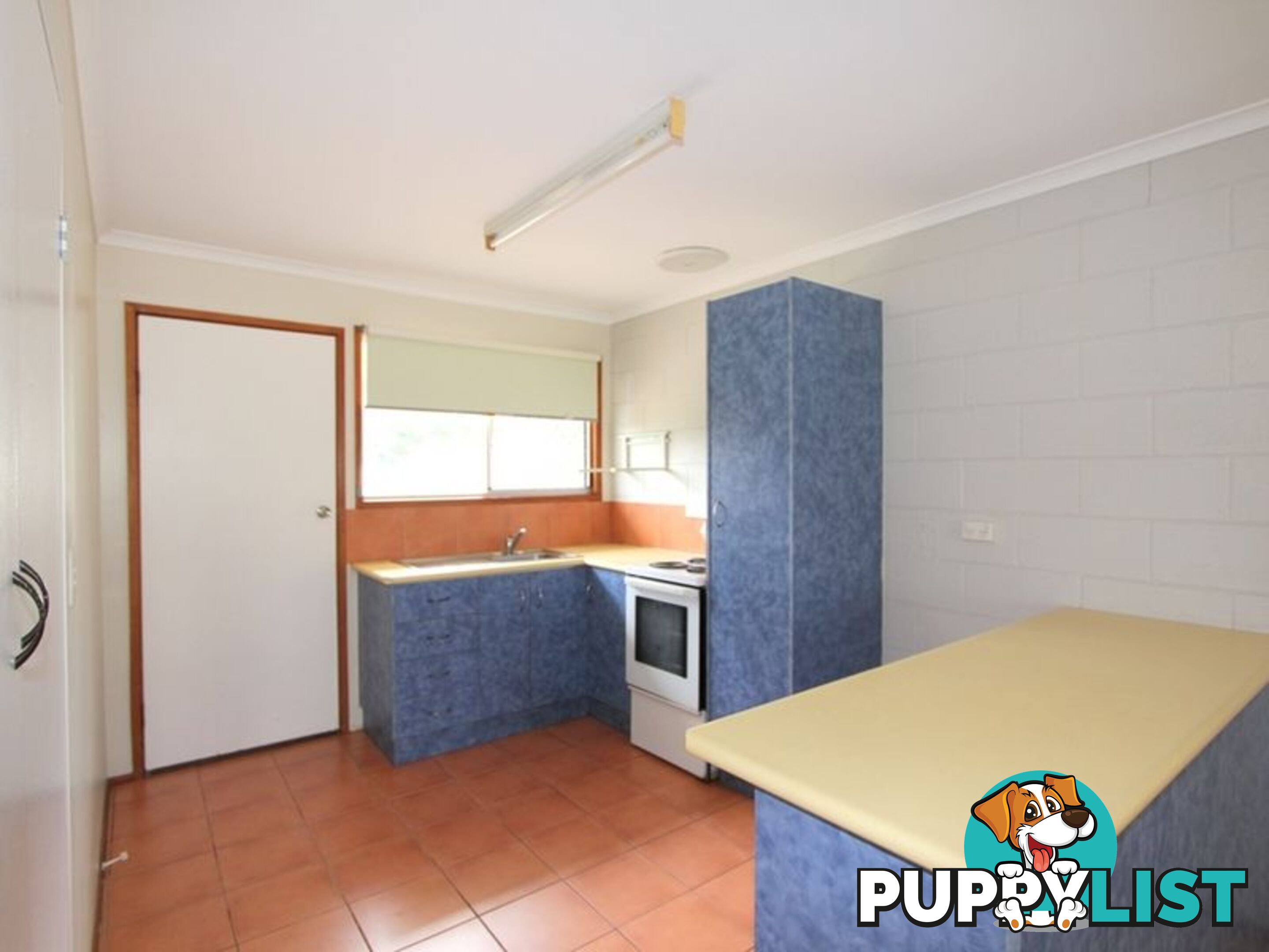 Unit 1/15 Campbell Street EMERALD QLD 4720