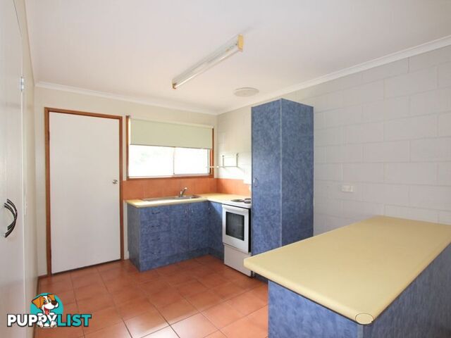 Unit 1/15 Campbell Street EMERALD QLD 4720