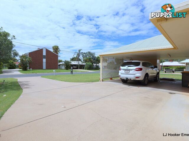 10 Chalmers Crescent EMERALD QLD 4720