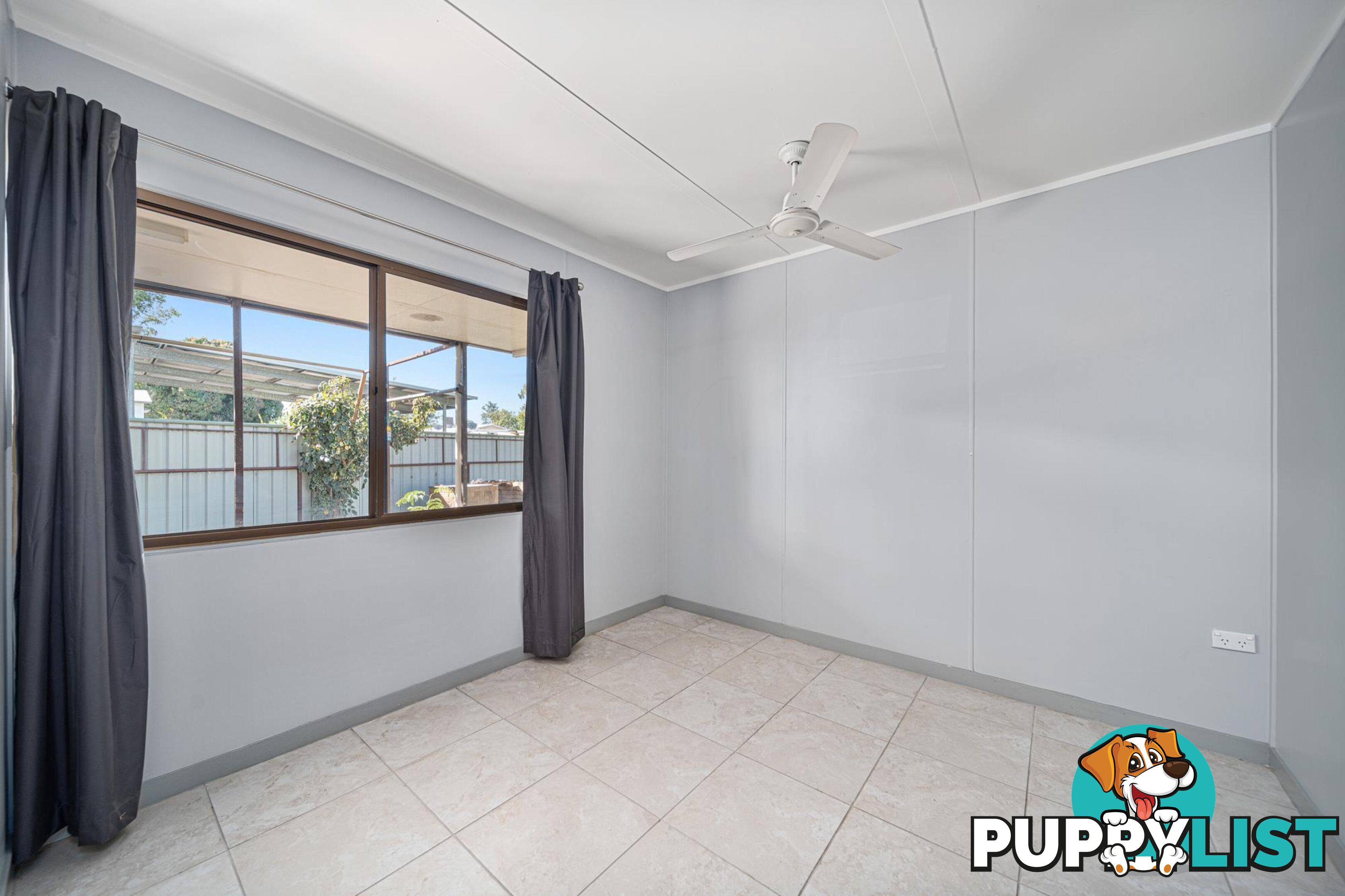 1 Harris Street EMERALD QLD 4720