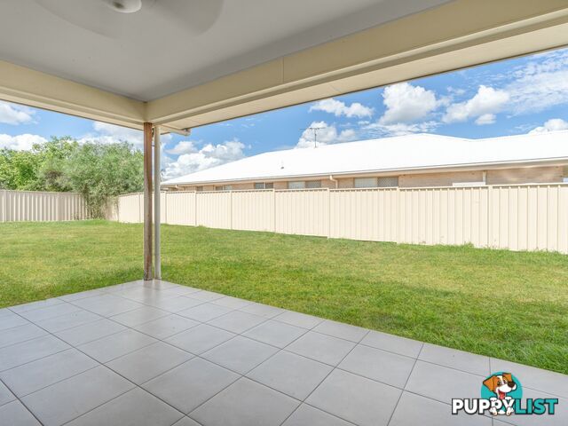 20 Lakeside Drive EMERALD QLD 4720