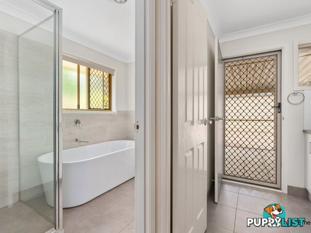 3 Edgewood Drive EMERALD QLD 4720