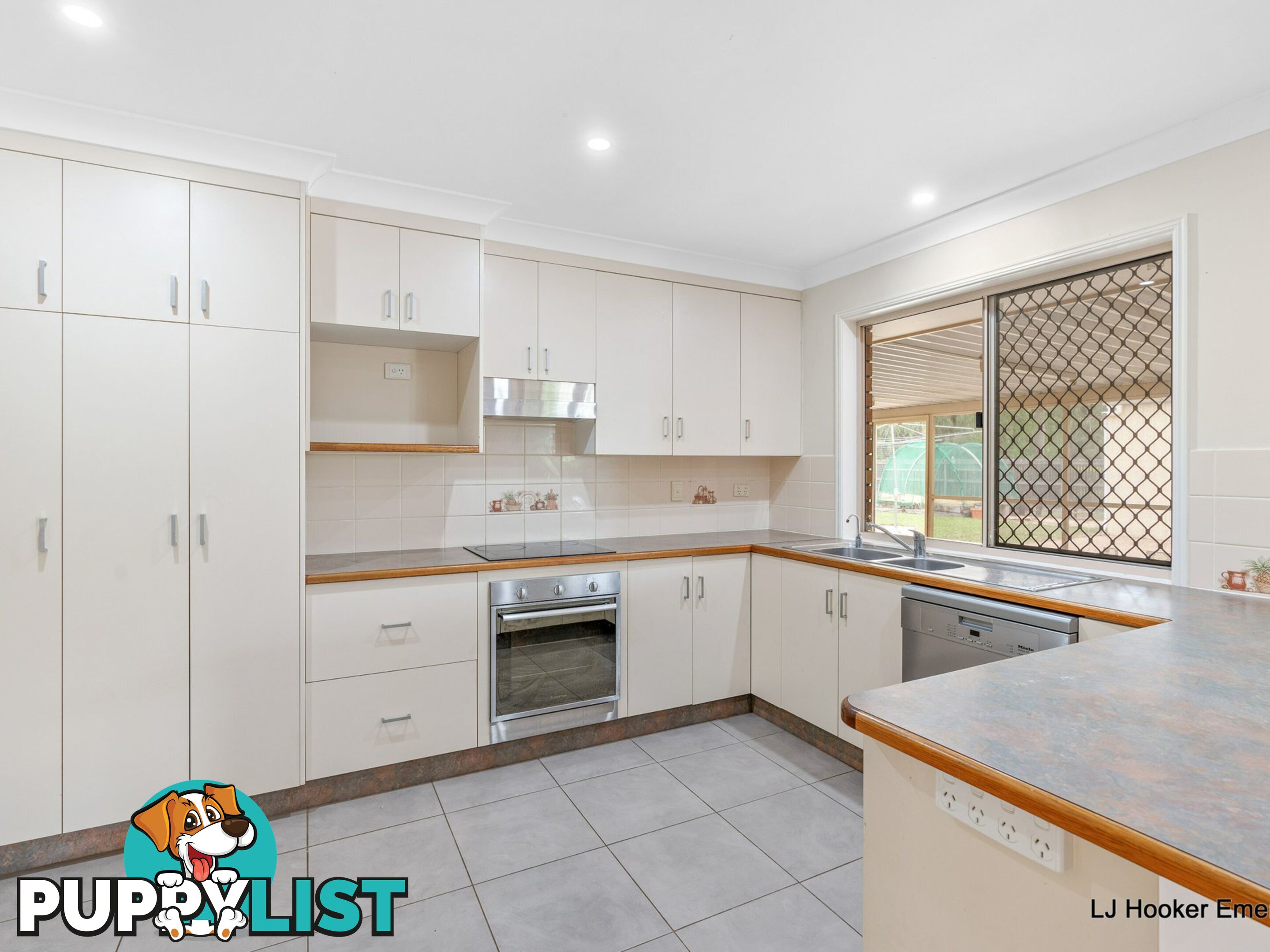 3 Edgewood Drive EMERALD QLD 4720