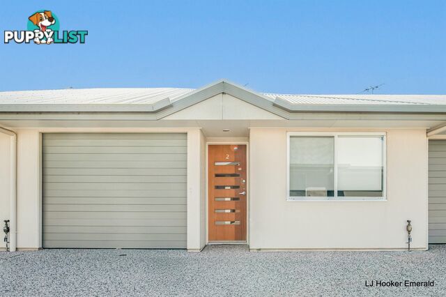 2/53 Retro Street EMERALD QLD 4720