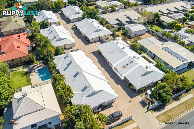 2/53 Retro Street EMERALD QLD 4720