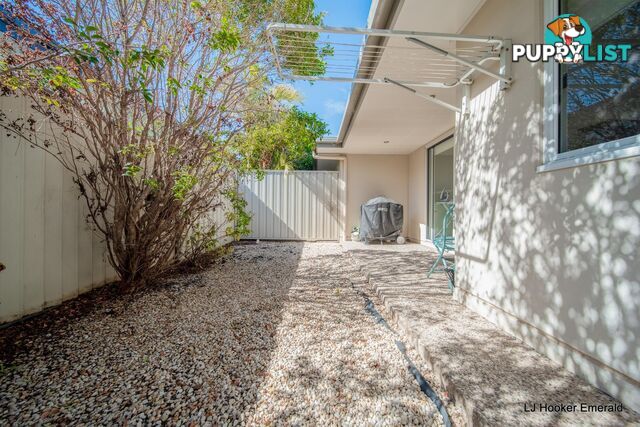 2/53 Retro Street EMERALD QLD 4720