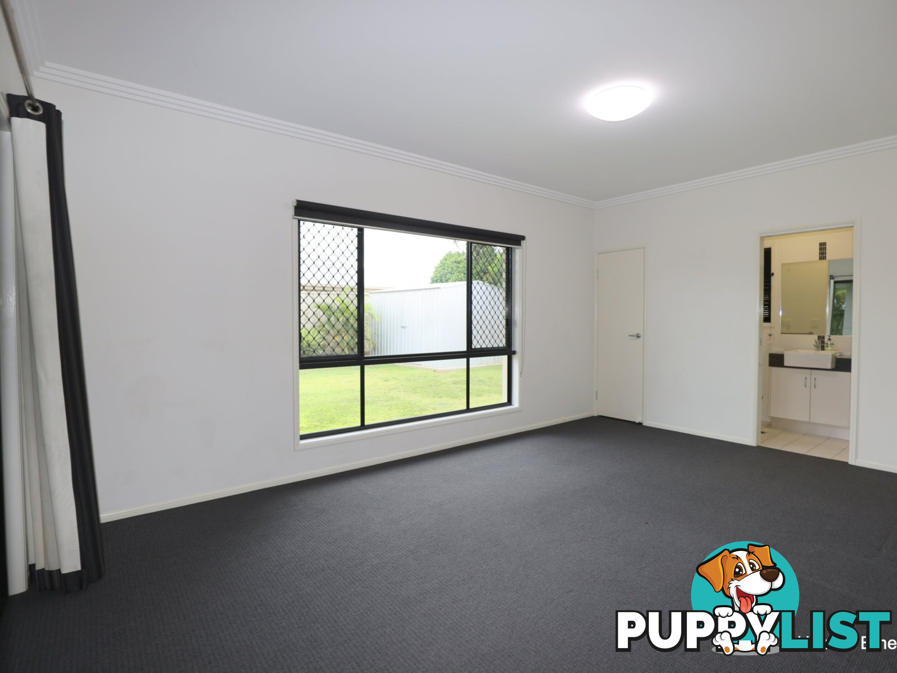 8 Moriarty Street EMERALD QLD 4720