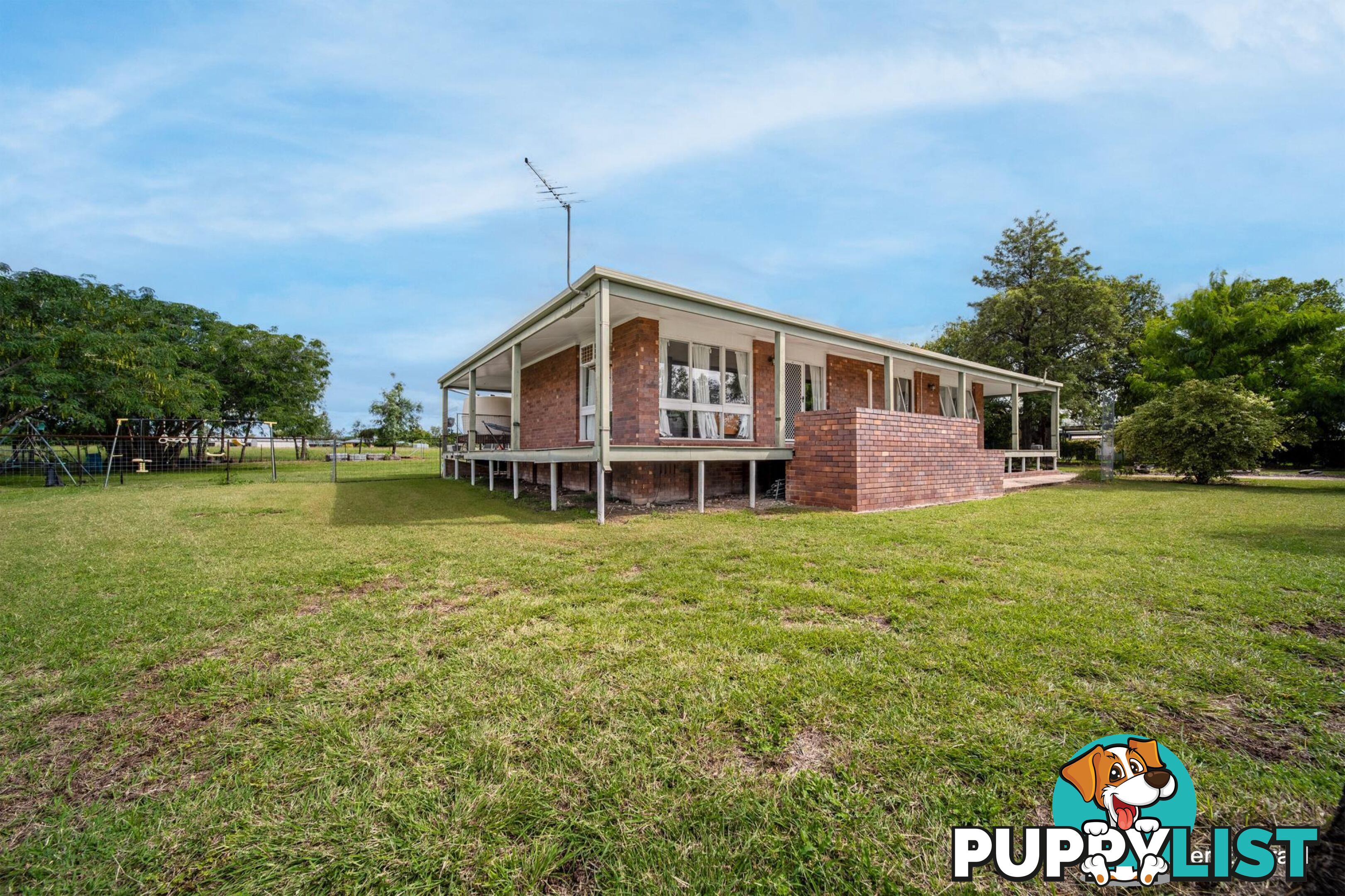 10 Retro Street CAPELLA QLD 4723