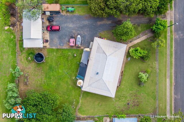 10 Retro Street CAPELLA QLD 4723