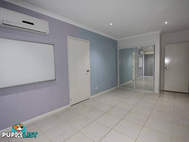 10 Rosehill Road EMERALD QLD 4720