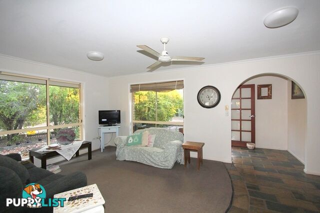 6 Cunningham Dr EMERALD QLD 4720