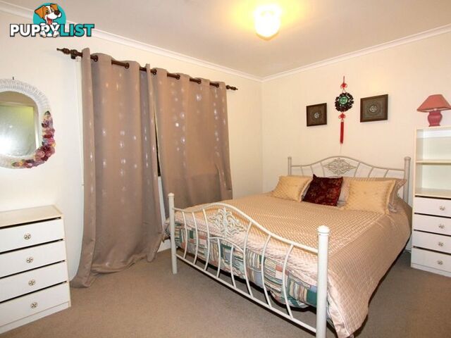 35 Tourmaline Drive EMERALD QLD 4720