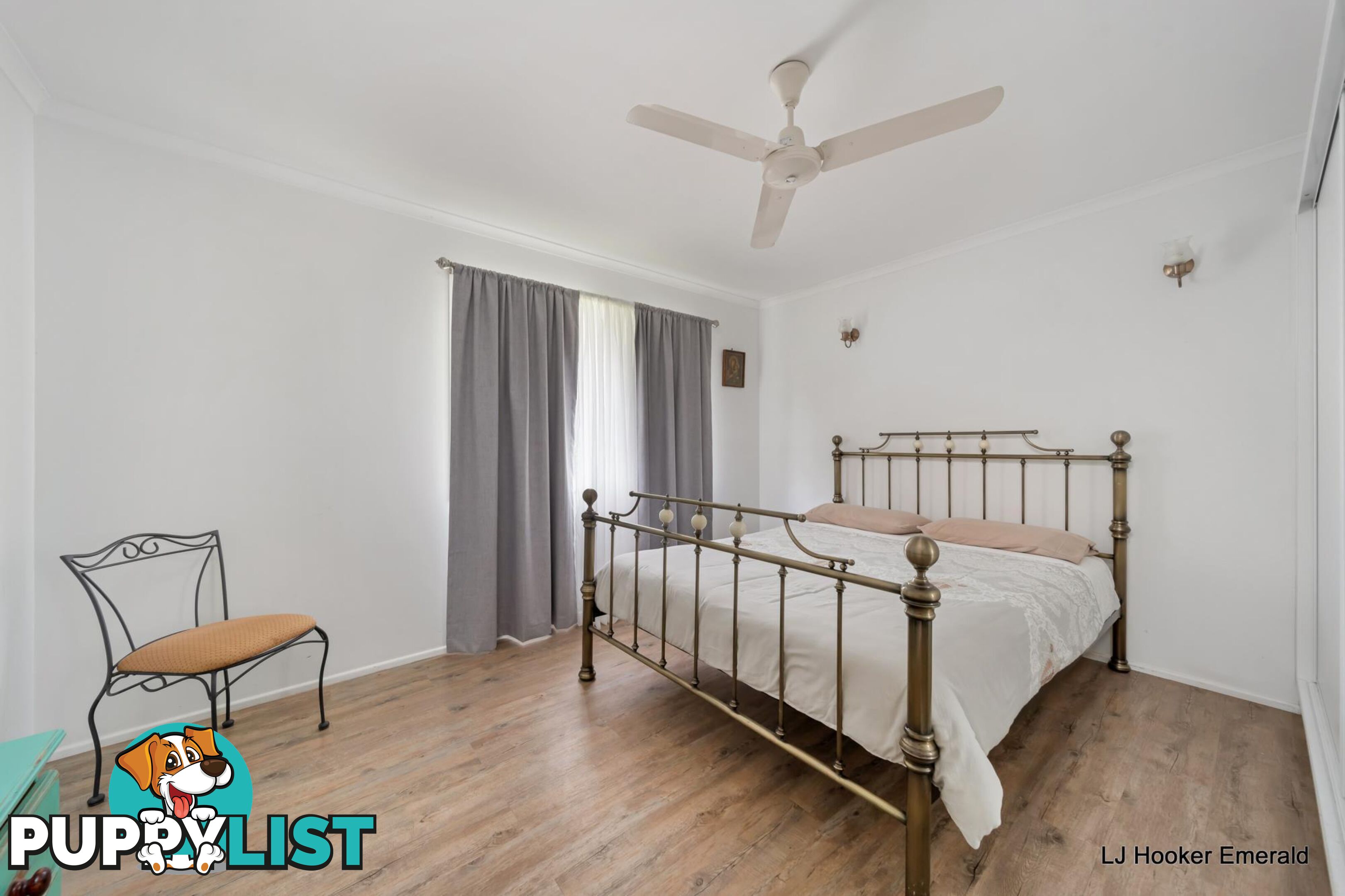 35 Harris Street EMERALD QLD 4720