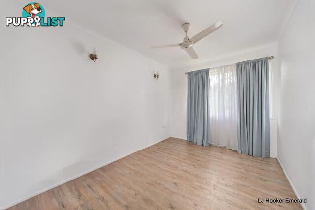 35 Harris Street EMERALD QLD 4720
