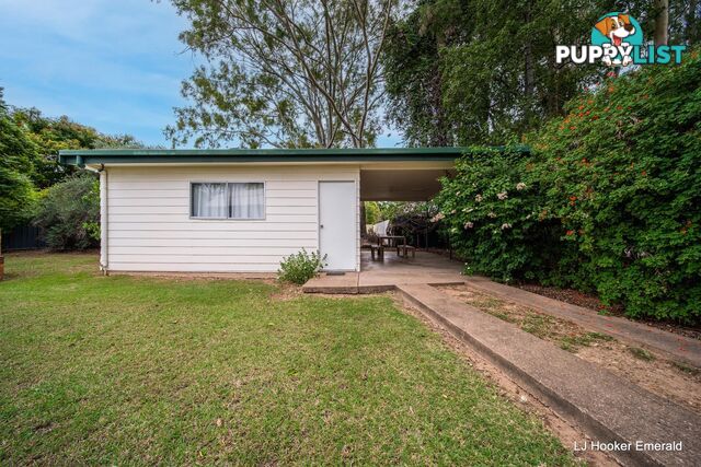 35 Harris Street EMERALD QLD 4720