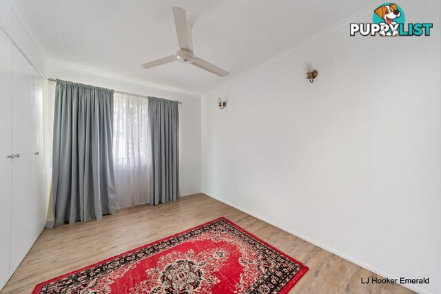 35 Harris Street EMERALD QLD 4720