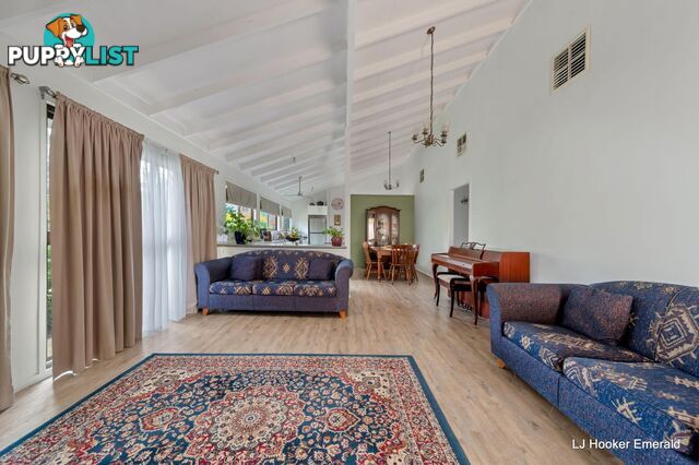 35 Harris Street EMERALD QLD 4720