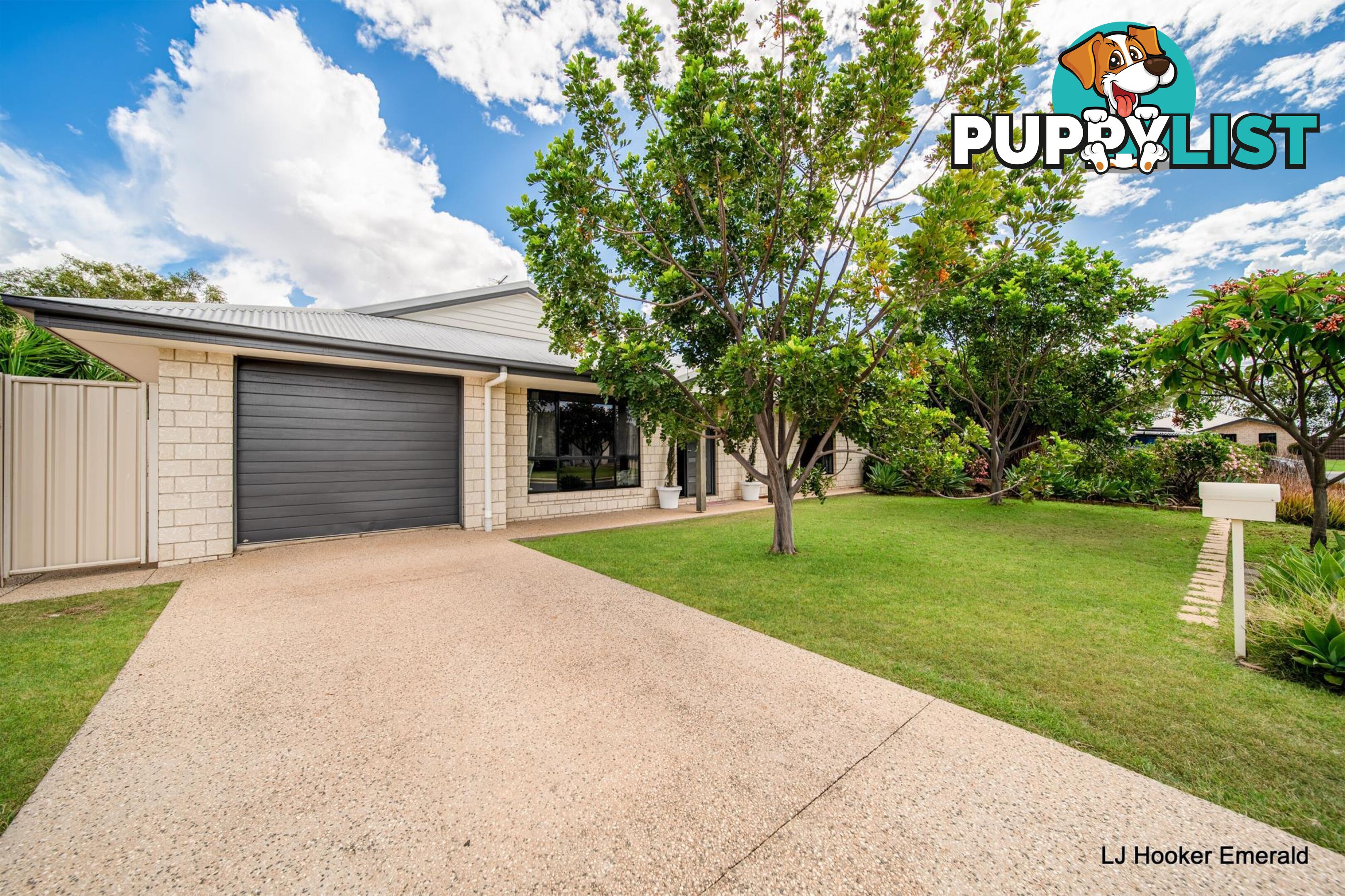 1/3 Duroux Street EMERALD QLD 4720