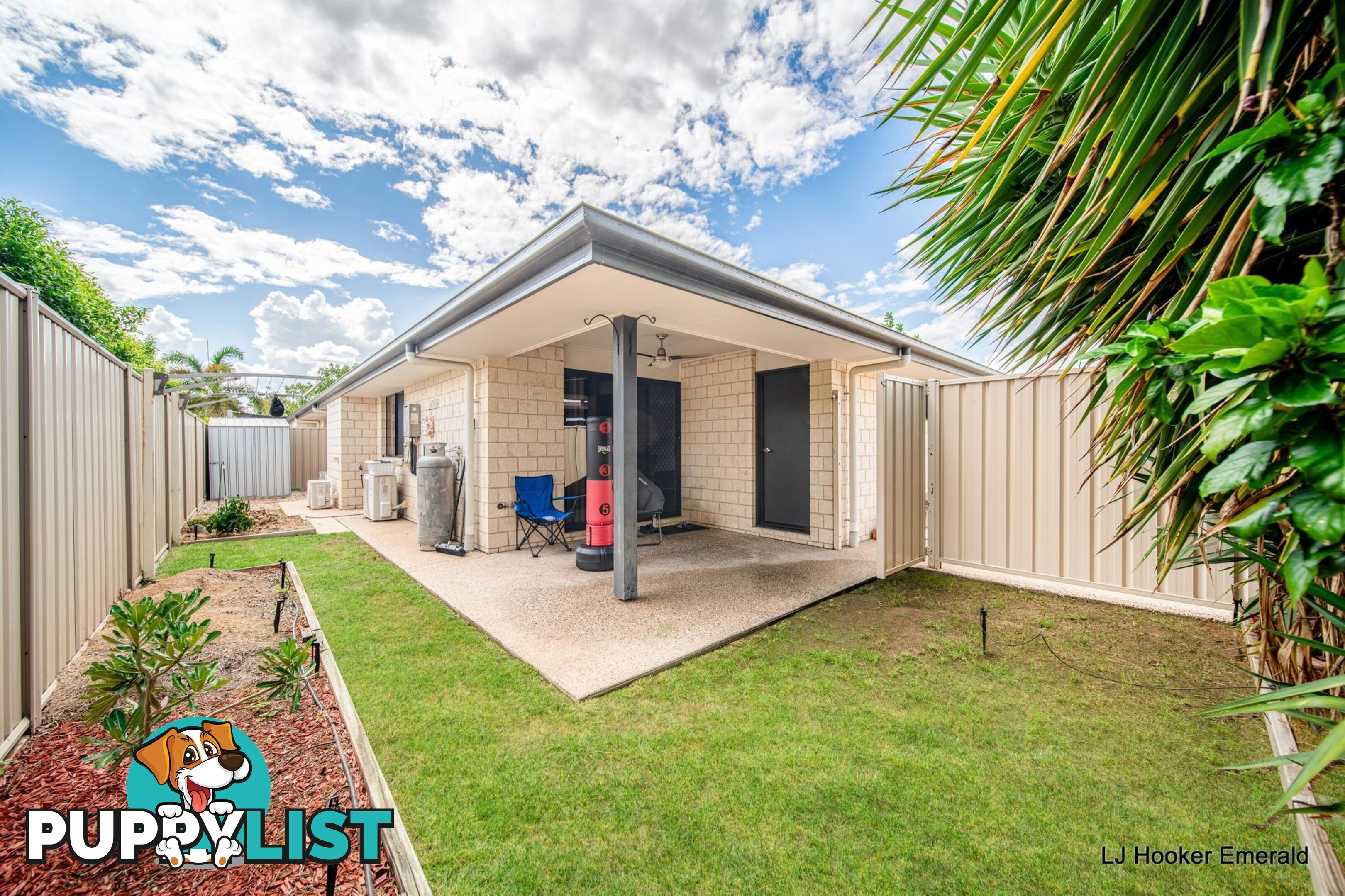 1/3 Duroux Street EMERALD QLD 4720