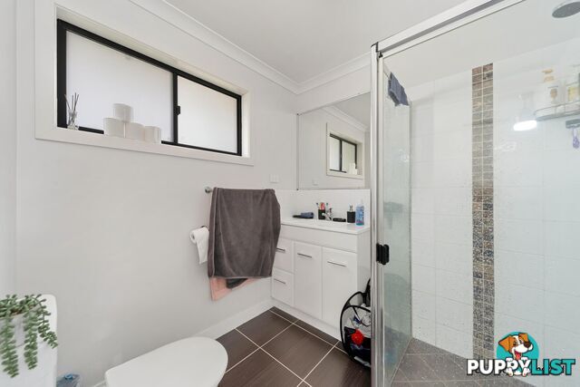 1/3 Duroux Street EMERALD QLD 4720