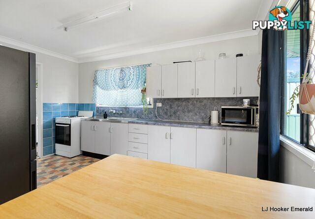 14 Sapphire Ave EMERALD QLD 4720