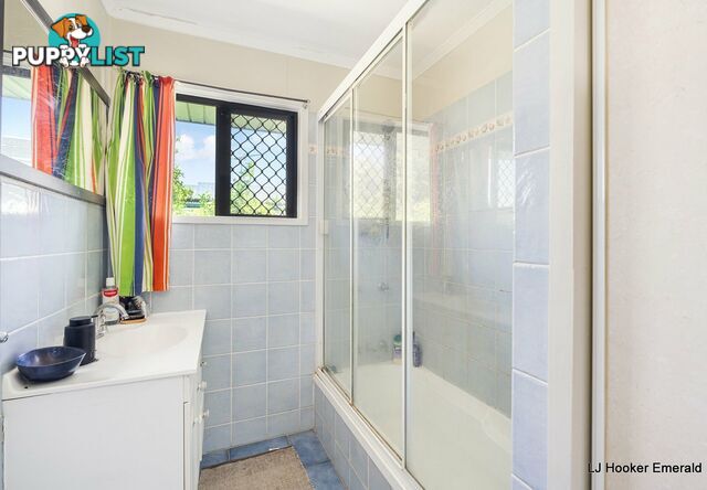 14 Sapphire Ave EMERALD QLD 4720