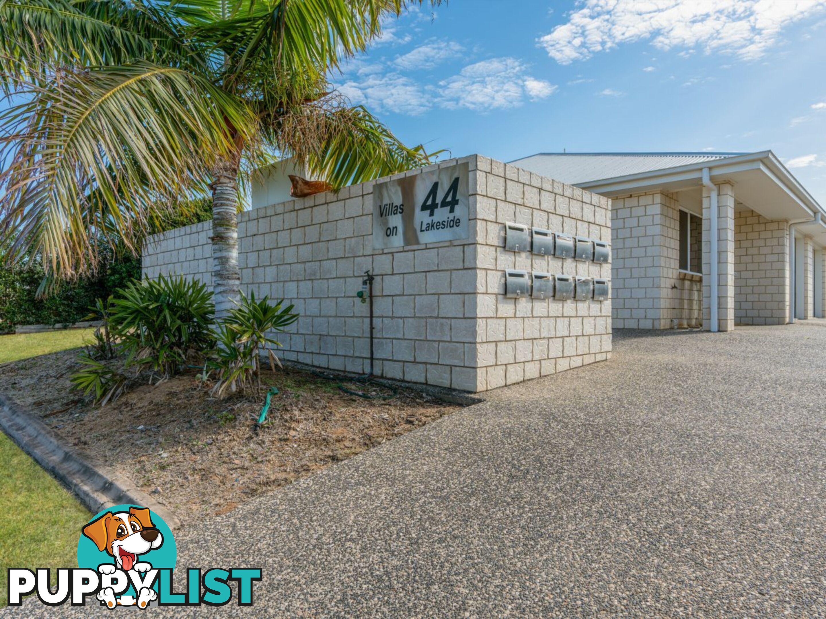 4/44 Lakeside Drive EMERALD QLD 4720