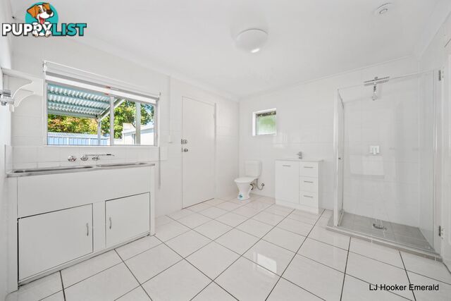 98 Anakie Street EMERALD QLD 4720