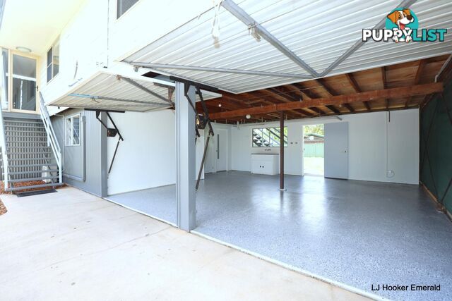 24 Staal Crescent EMERALD QLD 4720
