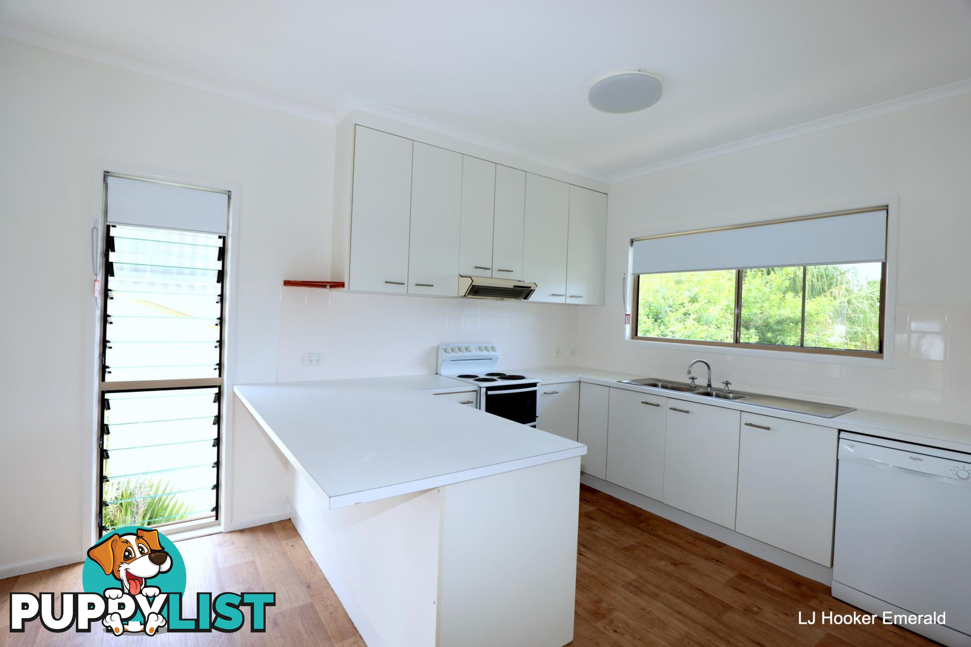 24 Staal Crescent EMERALD QLD 4720