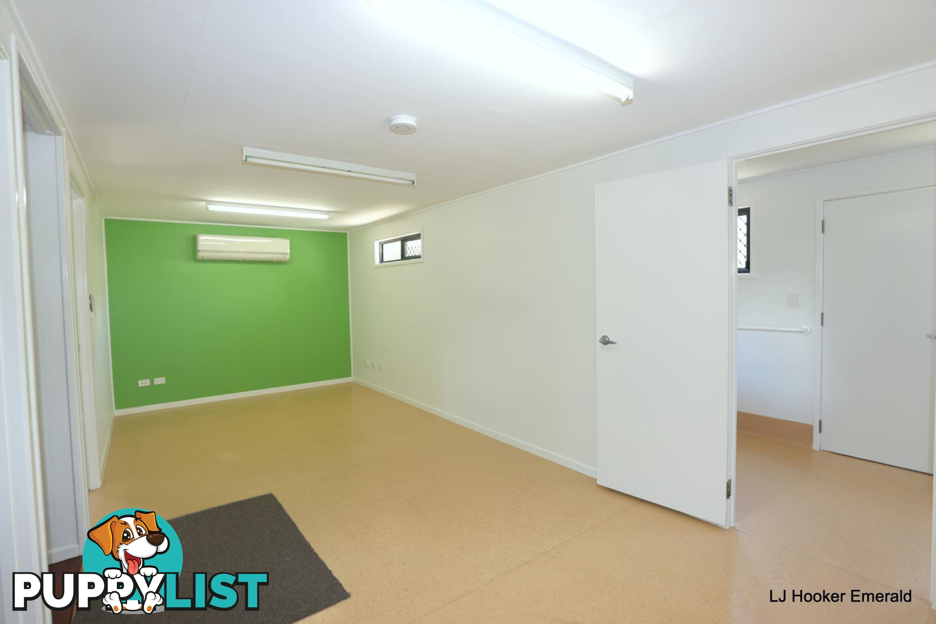 24 Staal Crescent EMERALD QLD 4720