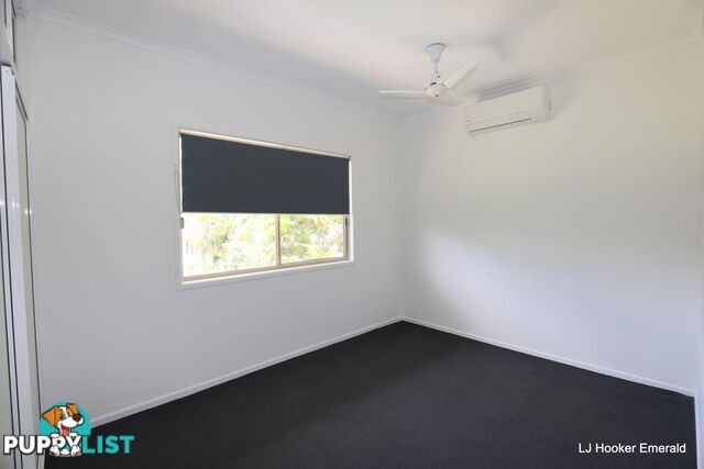 24 Staal Crescent EMERALD QLD 4720