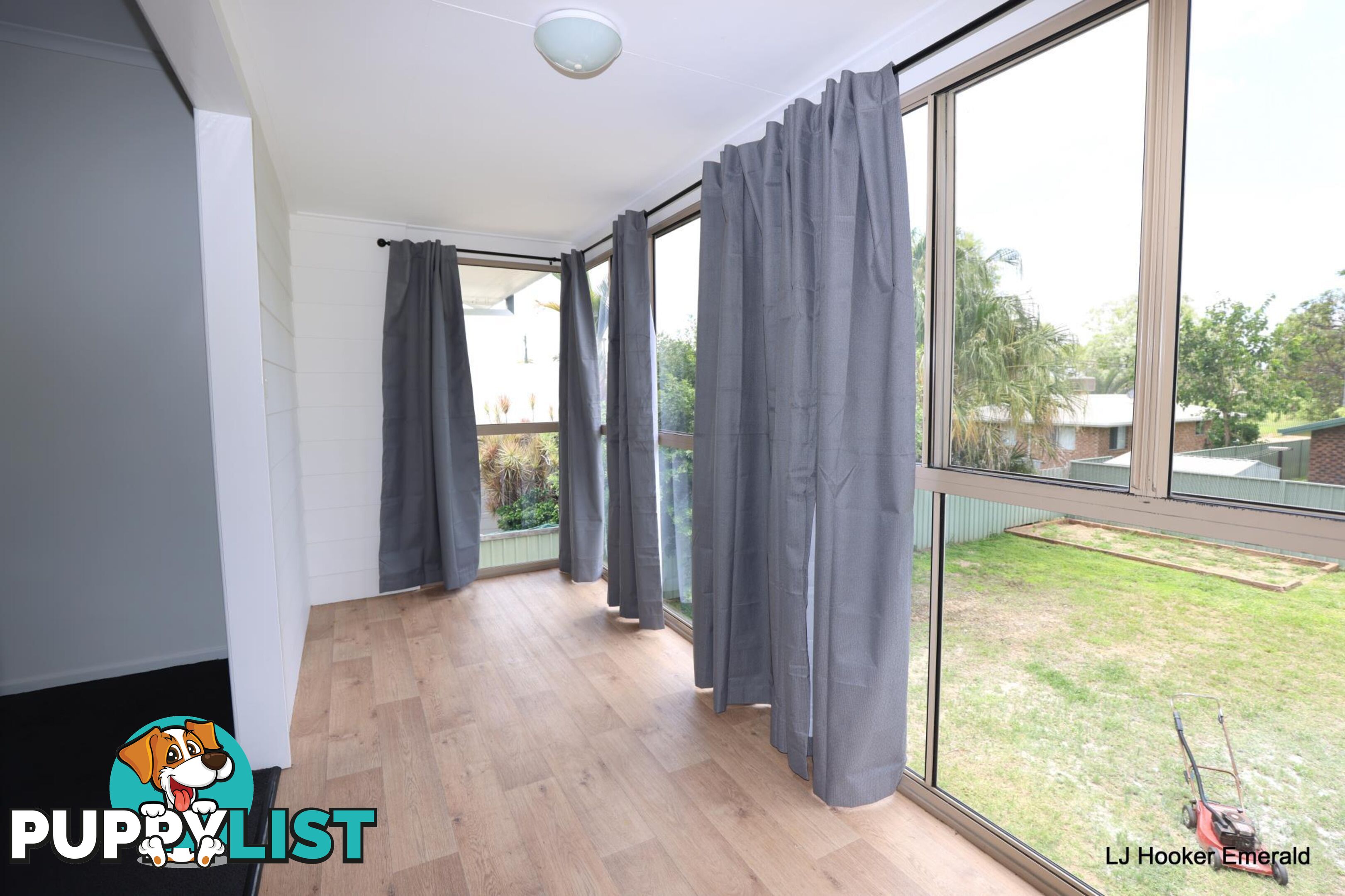 24 Staal Crescent EMERALD QLD 4720