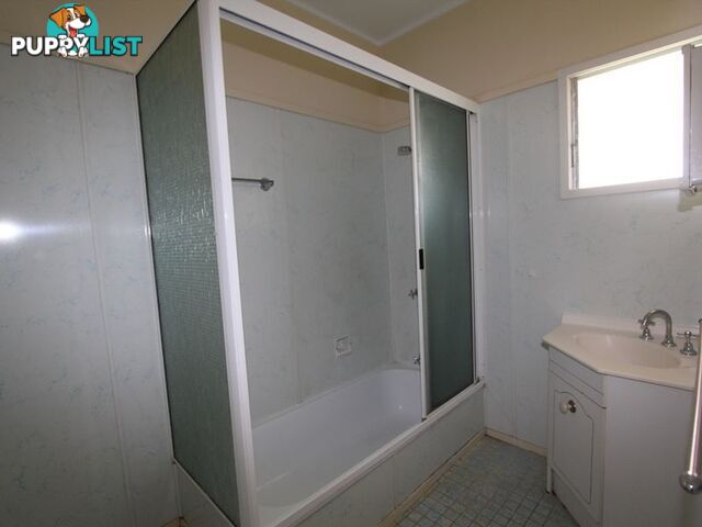 EMERALD QLD 4720