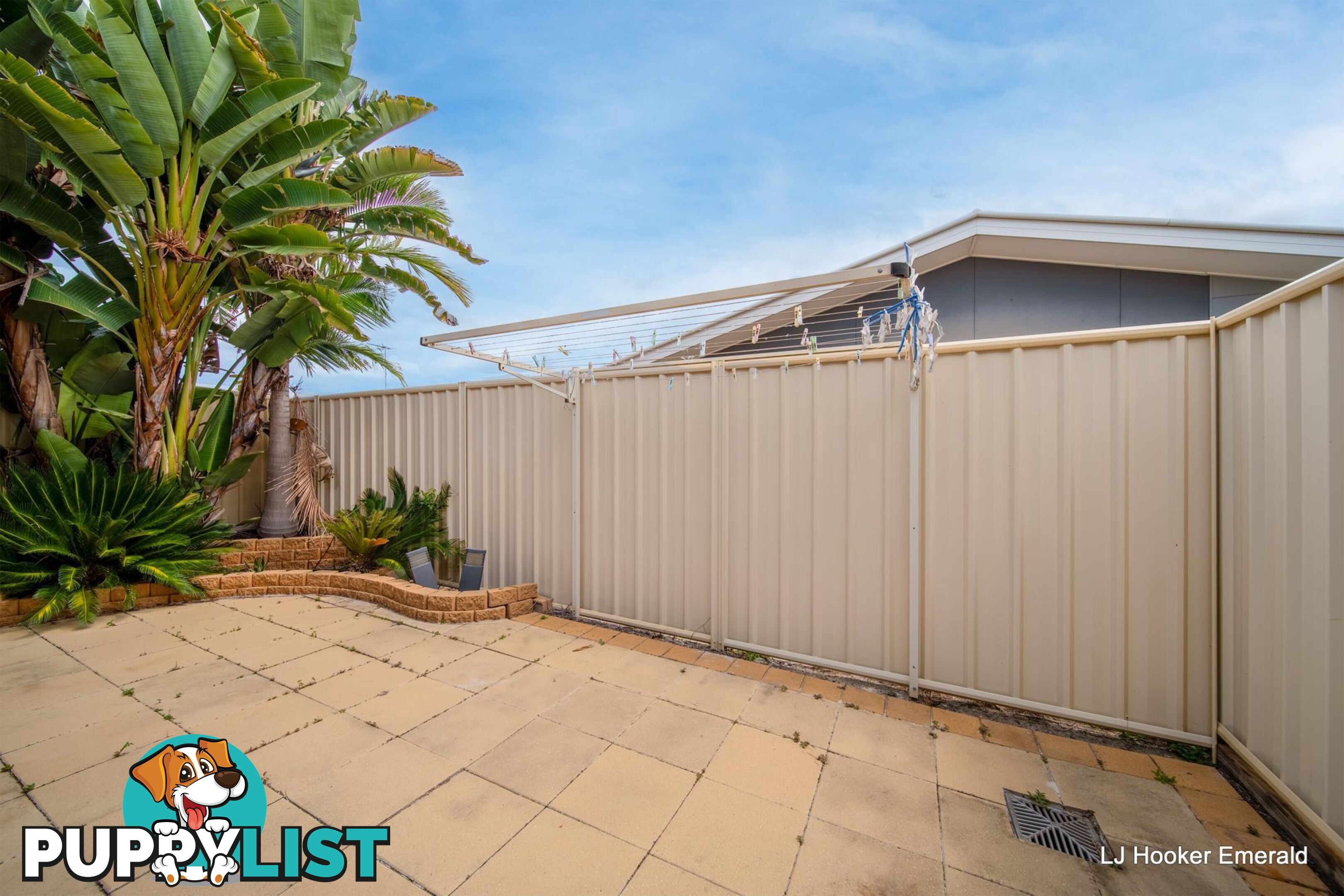 14/8 Hillcrest Street EMERALD QLD 4720