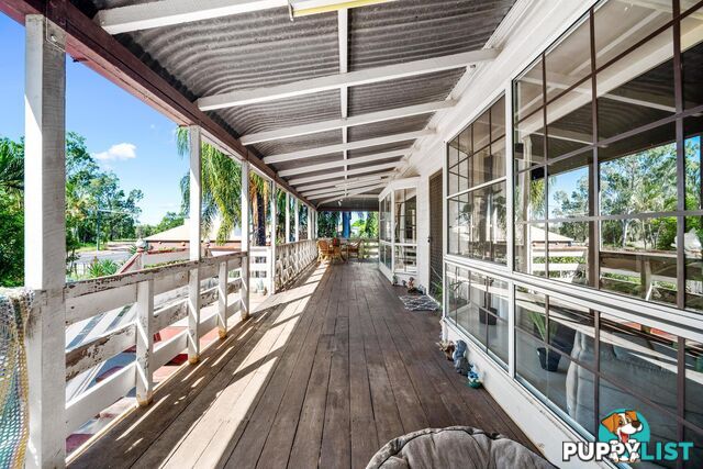 51 Roberts Street EMERALD QLD 4720
