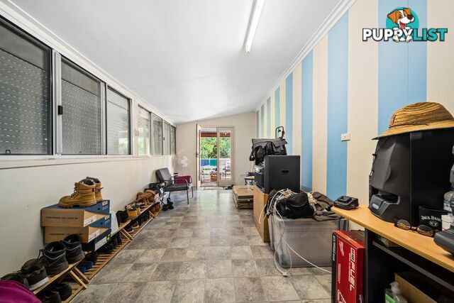 51 Roberts Street EMERALD QLD 4720