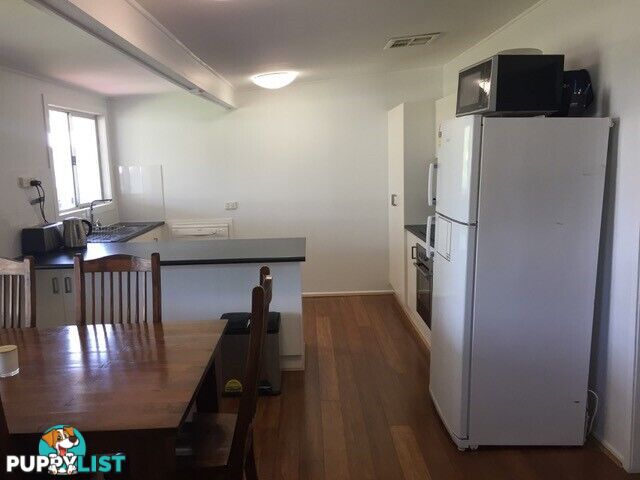 11 Caprice Court EMERALD QLD 4720