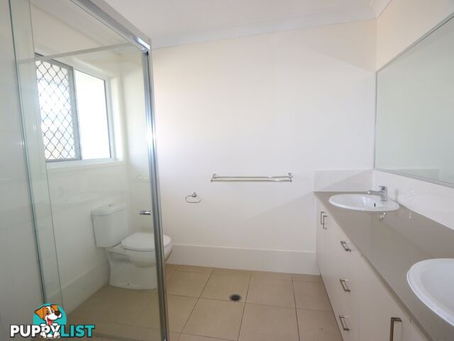 12B Rosehill Road EMERALD QLD 4720