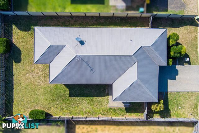 26 Amber Street EMERALD QLD 4720